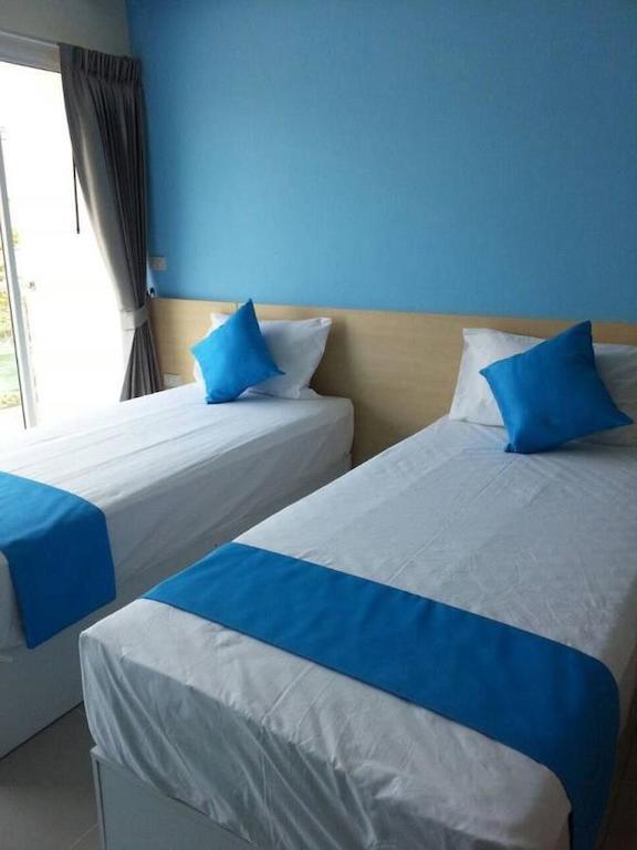 R-Con Rest Sea Hotel Pattaya Buitenkant foto
