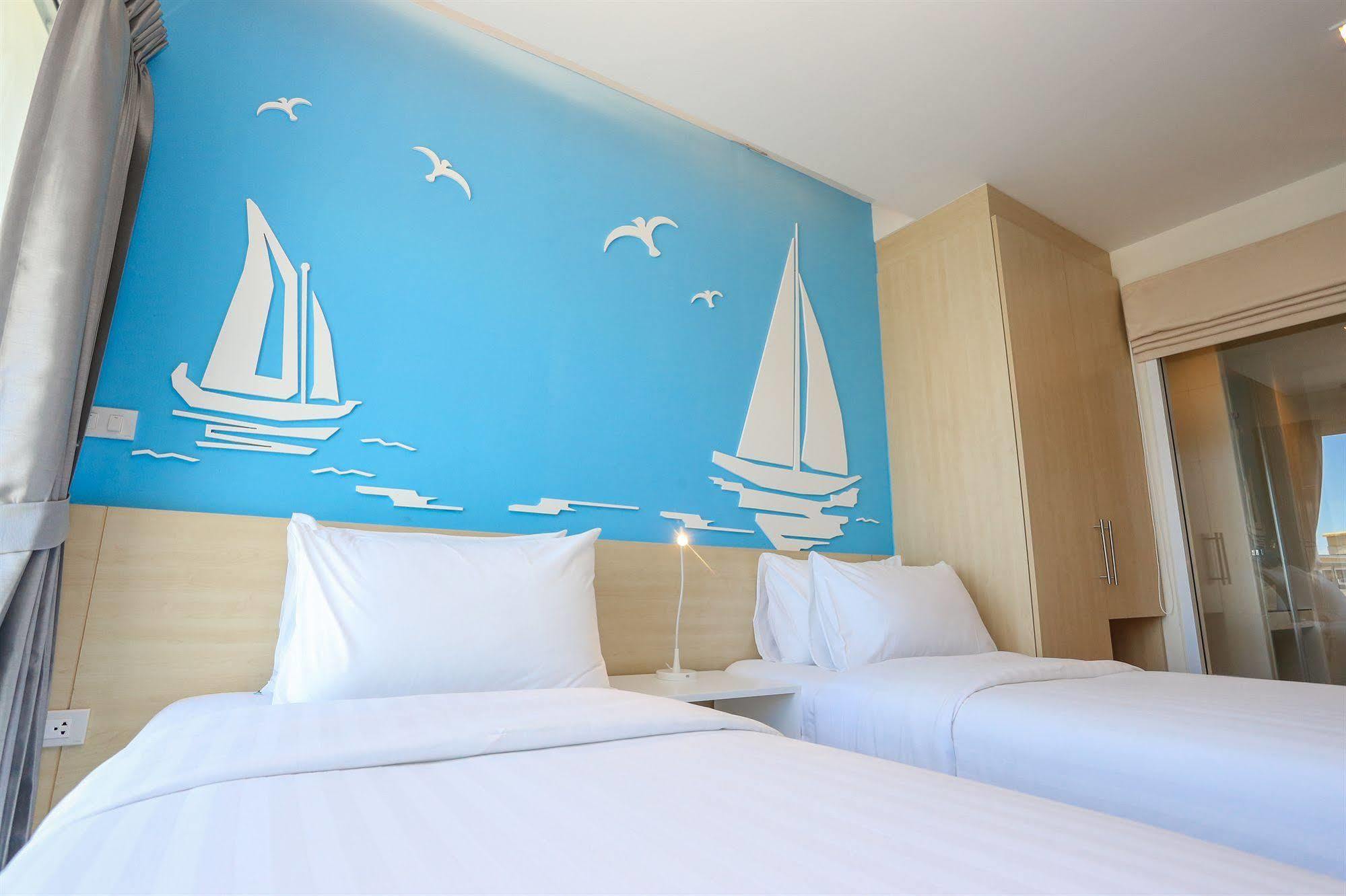 R-Con Rest Sea Hotel Pattaya Buitenkant foto